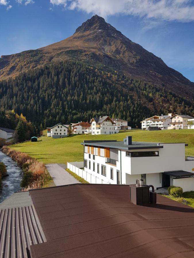 Alp-Aren Apartment Galtur Bagian luar foto