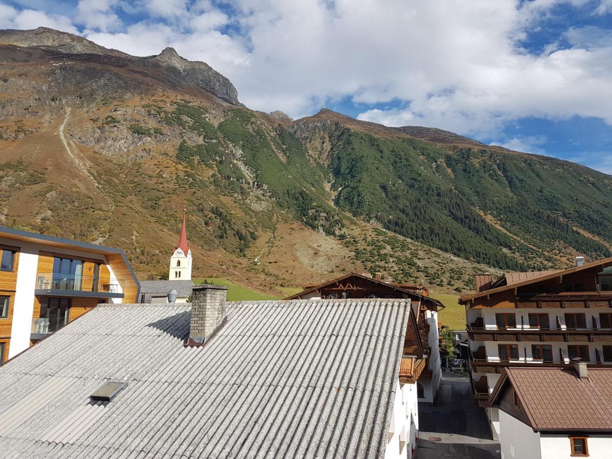 Alp-Aren Apartment Galtur Bagian luar foto